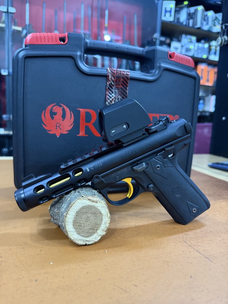 Pistol Ruger MKIV  22-45Lite calibru.22LR+Red Dot Leica