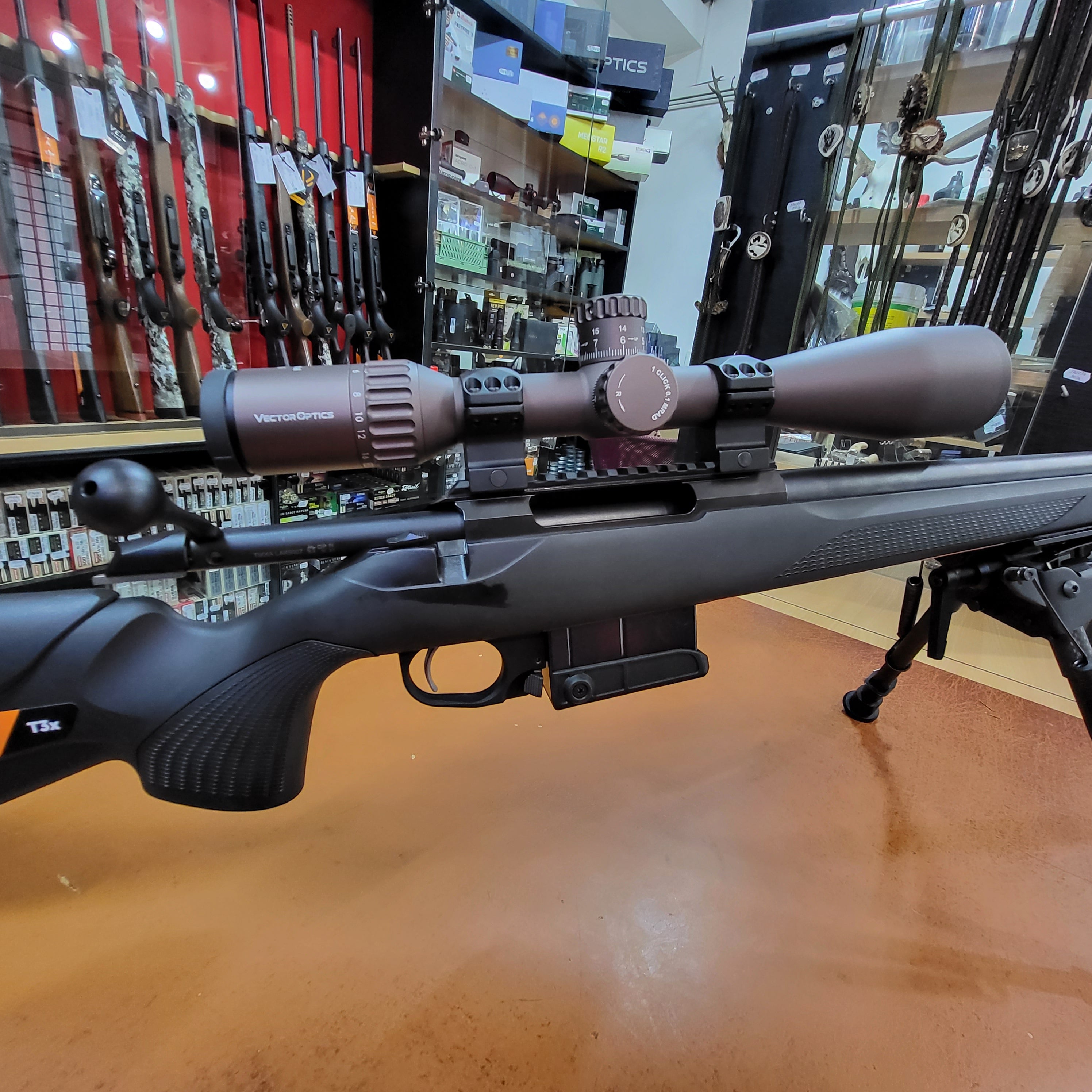 Tikka CTR 223 REM + Luneta Vector Optics Continental 4-24x50+Bipod